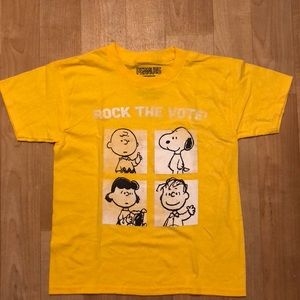 NWT Peanuts Rock The Vote Short Sleeve T-Shirt